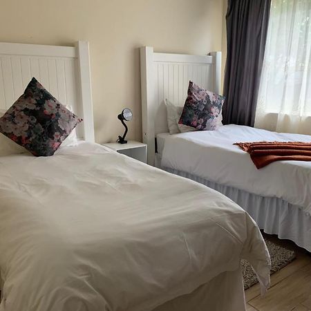 Apartamento 77 On Sissons Mthatha Exterior foto